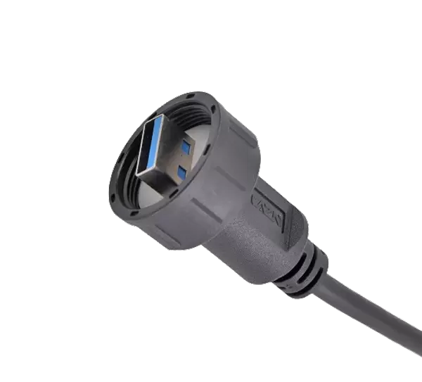 USB Macho a Macho Sobremoldeado con Cable (Roscado)
